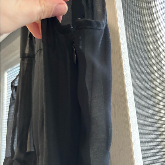 Sheer pleated midi dress - Picture 3 of 5